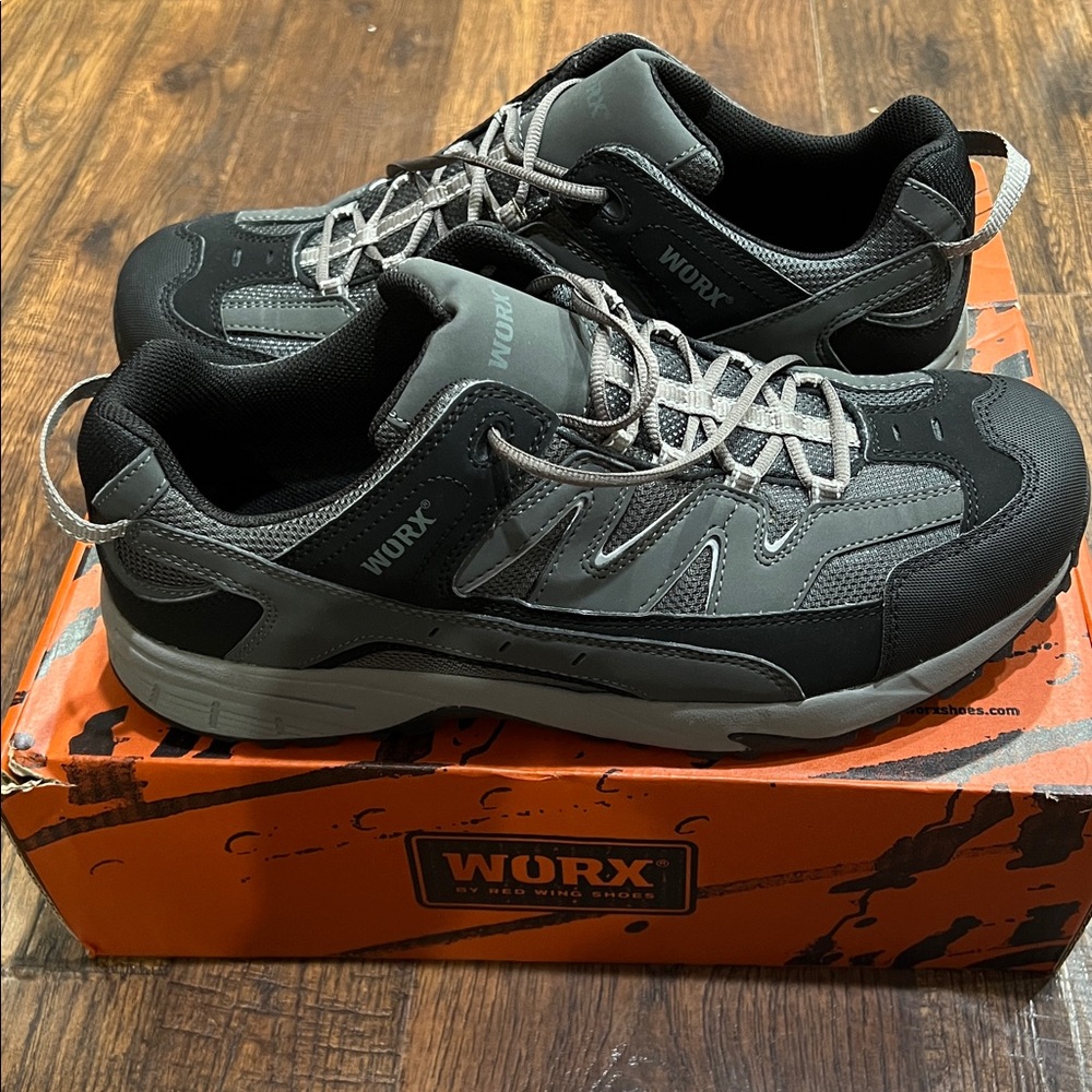 Men's Black & Gray Work Sneakers - Picture 5 of 8